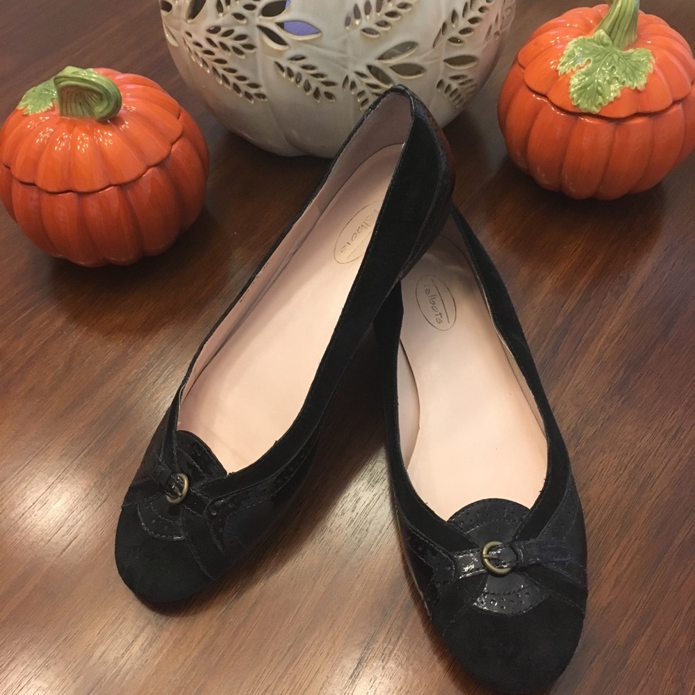 Talbots black flats